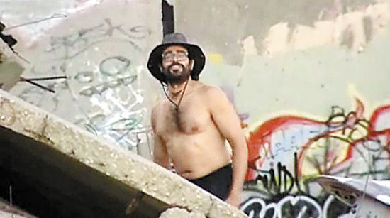 ������(gu��)�¿��_˹�ݰ��������и��������ο���ǰ�ڸ��m����ɽ�������@ɢ���r(sh��)�l(f��)�F(xi��n)һ��(g��)��ֵ�ɽ������(d��ng)����������һ̽�����r(sh��)�����澹Ȼ�Z��һ���������w����������ӵ����������ñ��������ӸZ��