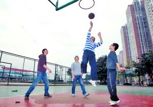 �f����Ƭ���M�����һȺ80��լ�С�Óլ��