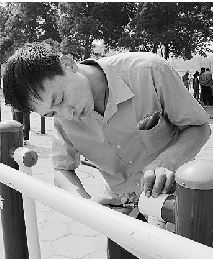 �����ˆT�ھS�޽�����е��