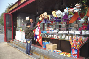 �����m�zַ���o�鮔?sh��)�Ⱥ���ṩ�ˏV韵��Ļ��a(ch��n)�I(y��)�l(f��)չƽ�_