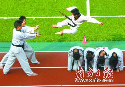 �W(xu��)���ڱ�����ȭ����