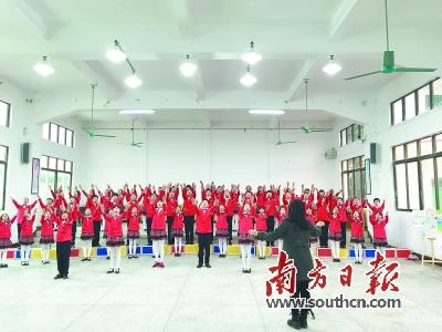 ���\���ڽM���ϳ��F�ČW(xu��)���M(j��n)���ž���